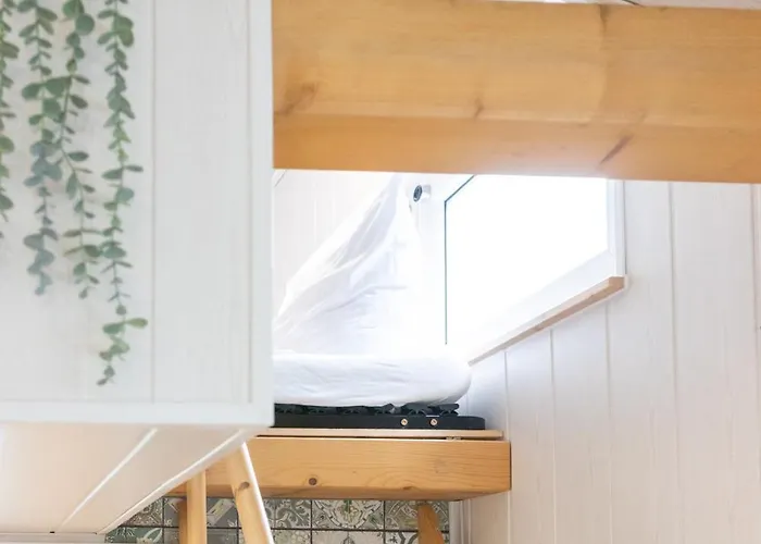 Gemuetliches Tiny House Im Gruenen Kehrig