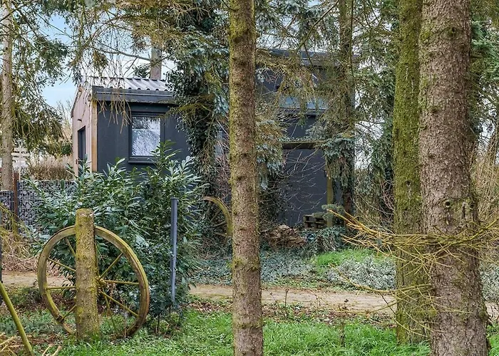Gemuetliches Tiny House Im Gruenen Nyaraló
